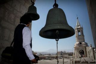 Concierto de campanas en Arequipa - Autor: QUICAÑO P., Adrián