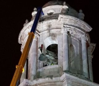 La Diócesis emprenden la restauración de las campanas de la Catedral - Autor: HUGUET, M. / OCÁDIZDIGITAL