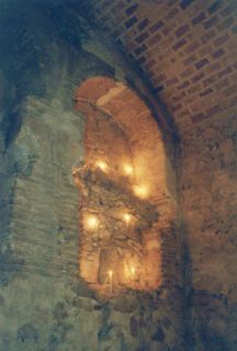 Vista de la espadaña oculta dispuesta sobre la capilla del Sagrado Corazón de Jesús - Autor: TORREGROSA, Antonio