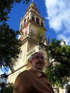 Manuel Soriano, sonriente el día de la reapertura de la Torre a las visitas - Autor: NIZA, Juan M.