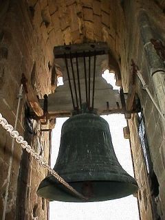 Una de les campanes de Santa Maria de Cervera