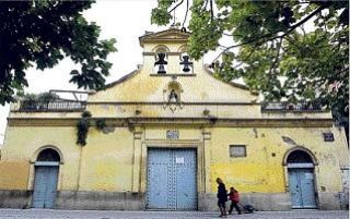 Fachada de la ermita de Santa Lucía que se encuentra en la calle Hospital - Autor: BUSTAMANTE, Fernando