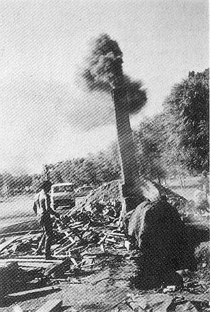 El horno en acción - Foto CABRELLES MARTÍNEZ, José Luis (1990)